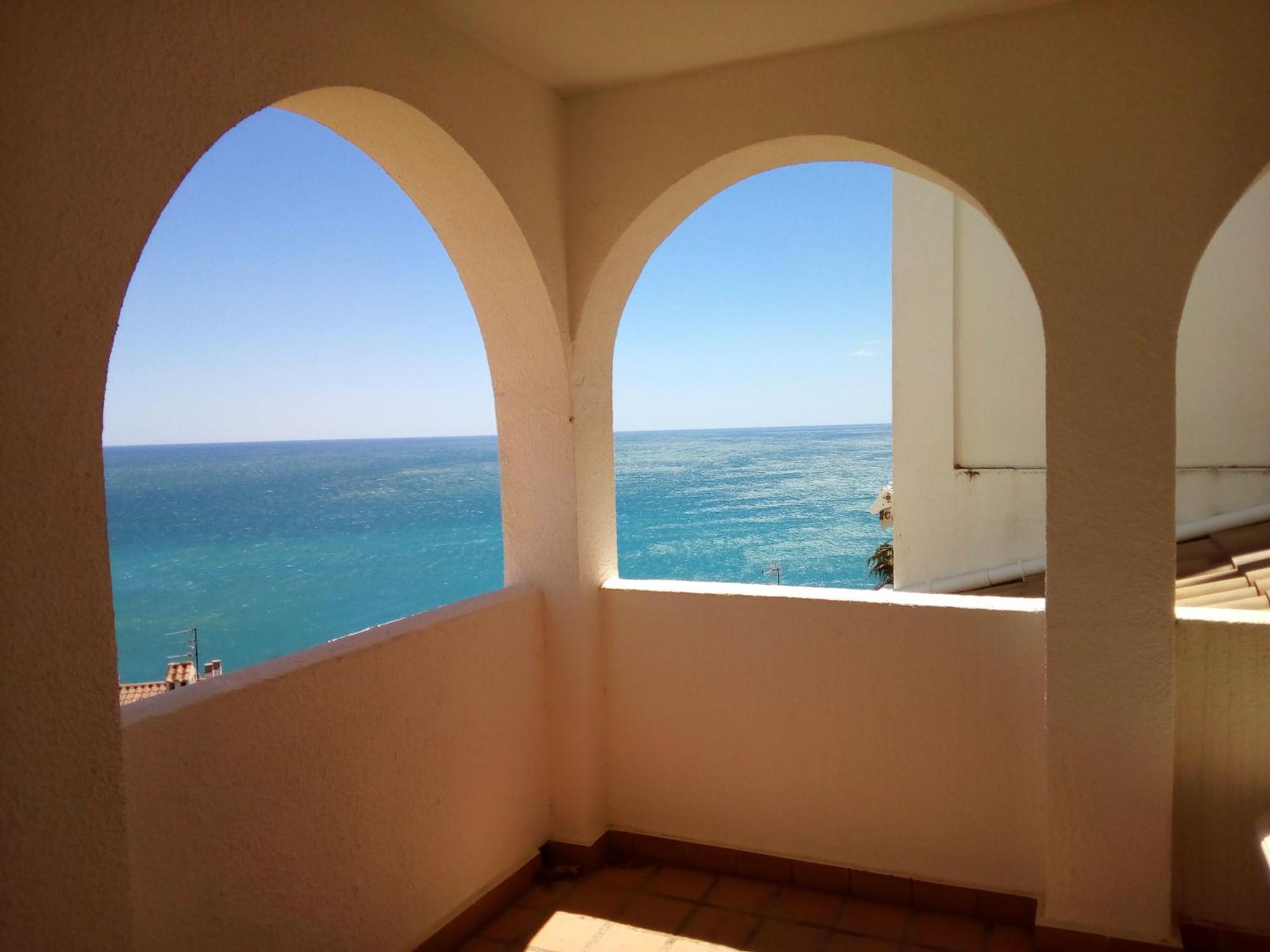 Alpen 1 Tossablanca Apartment Peniscola Bagian luar foto